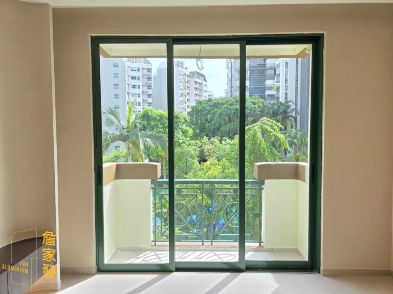 Heavy Duty sliding door singapore